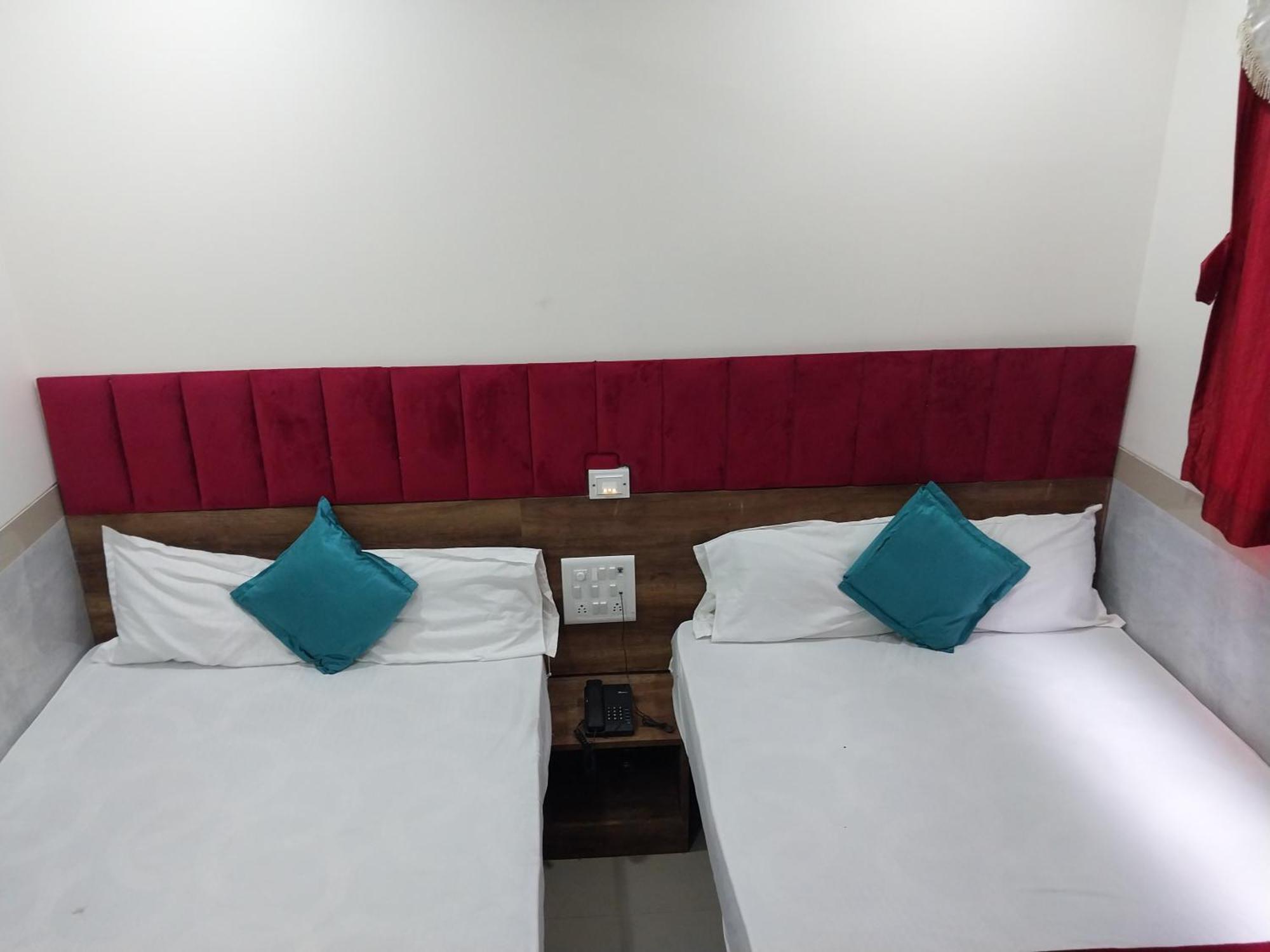Hotel New Balaji Residency Bombay Esterno foto