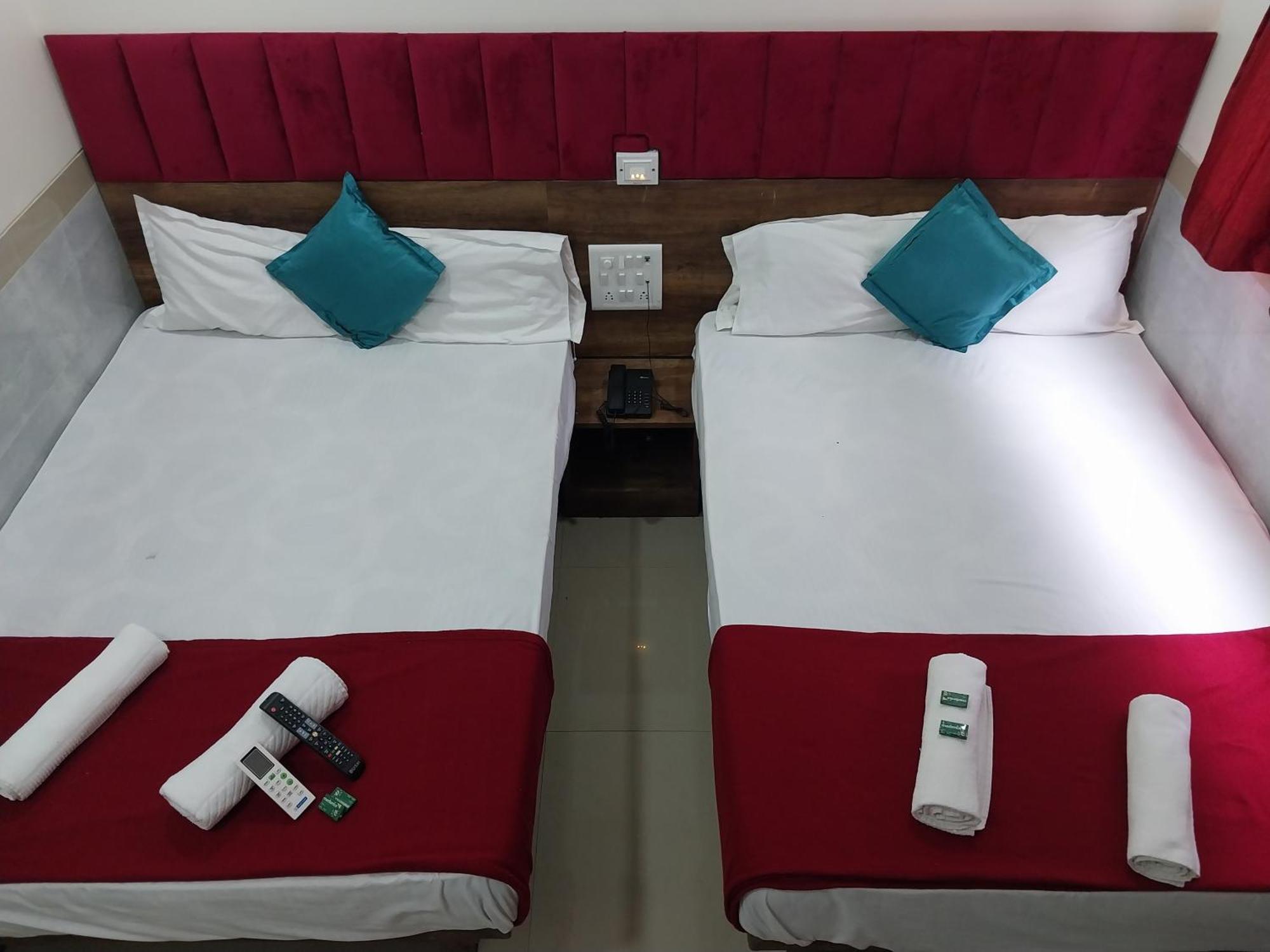 Hotel New Balaji Residency Bombay Esterno foto