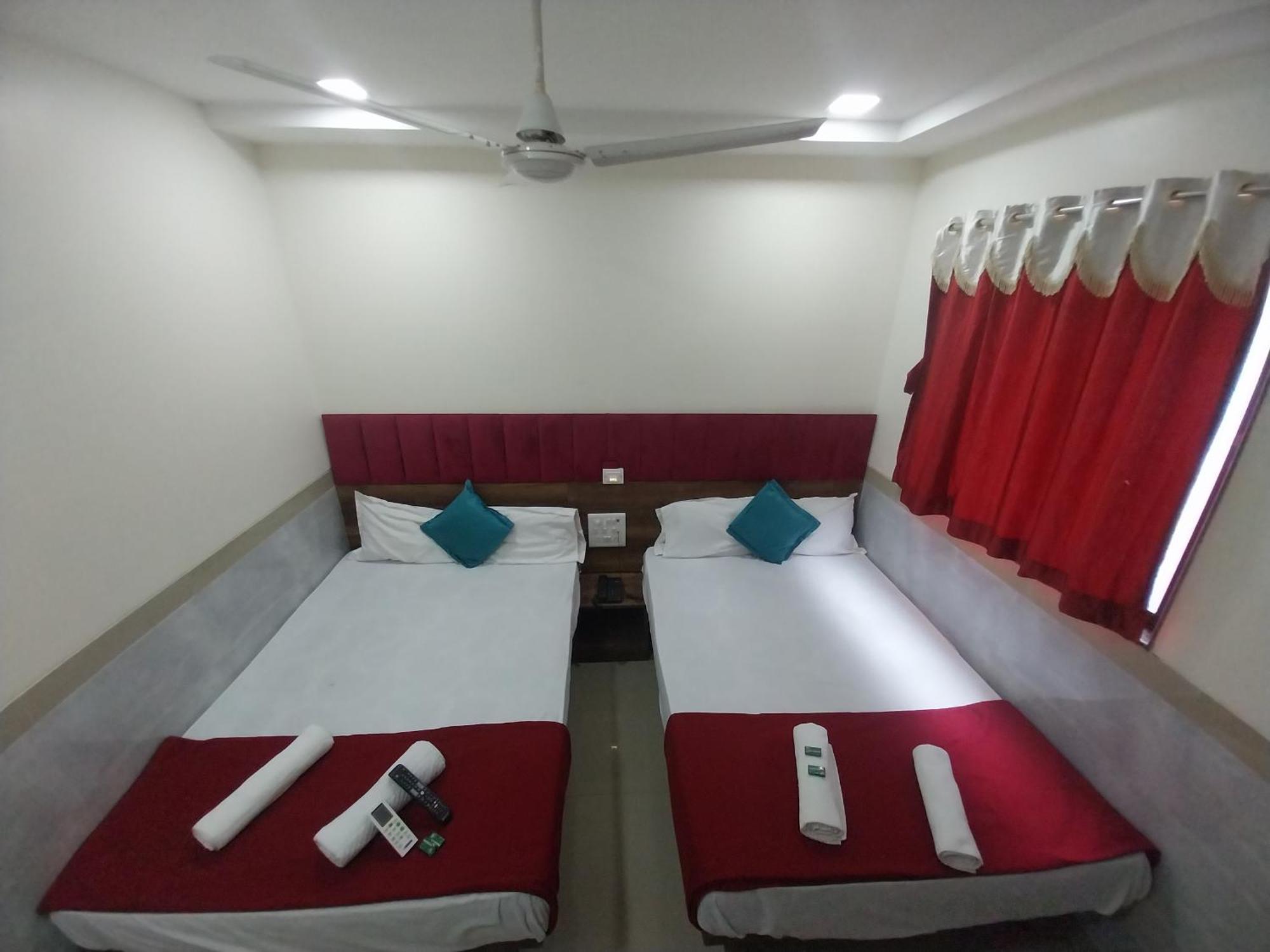 Hotel New Balaji Residency Bombay Esterno foto