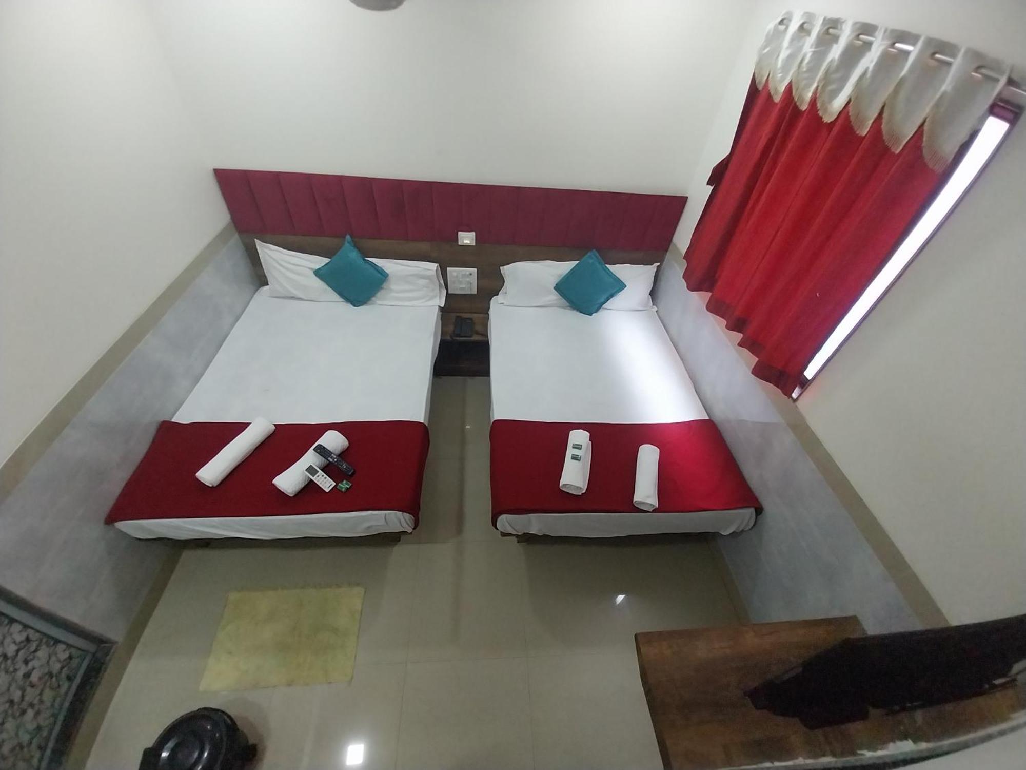 Hotel New Balaji Residency Bombay Esterno foto