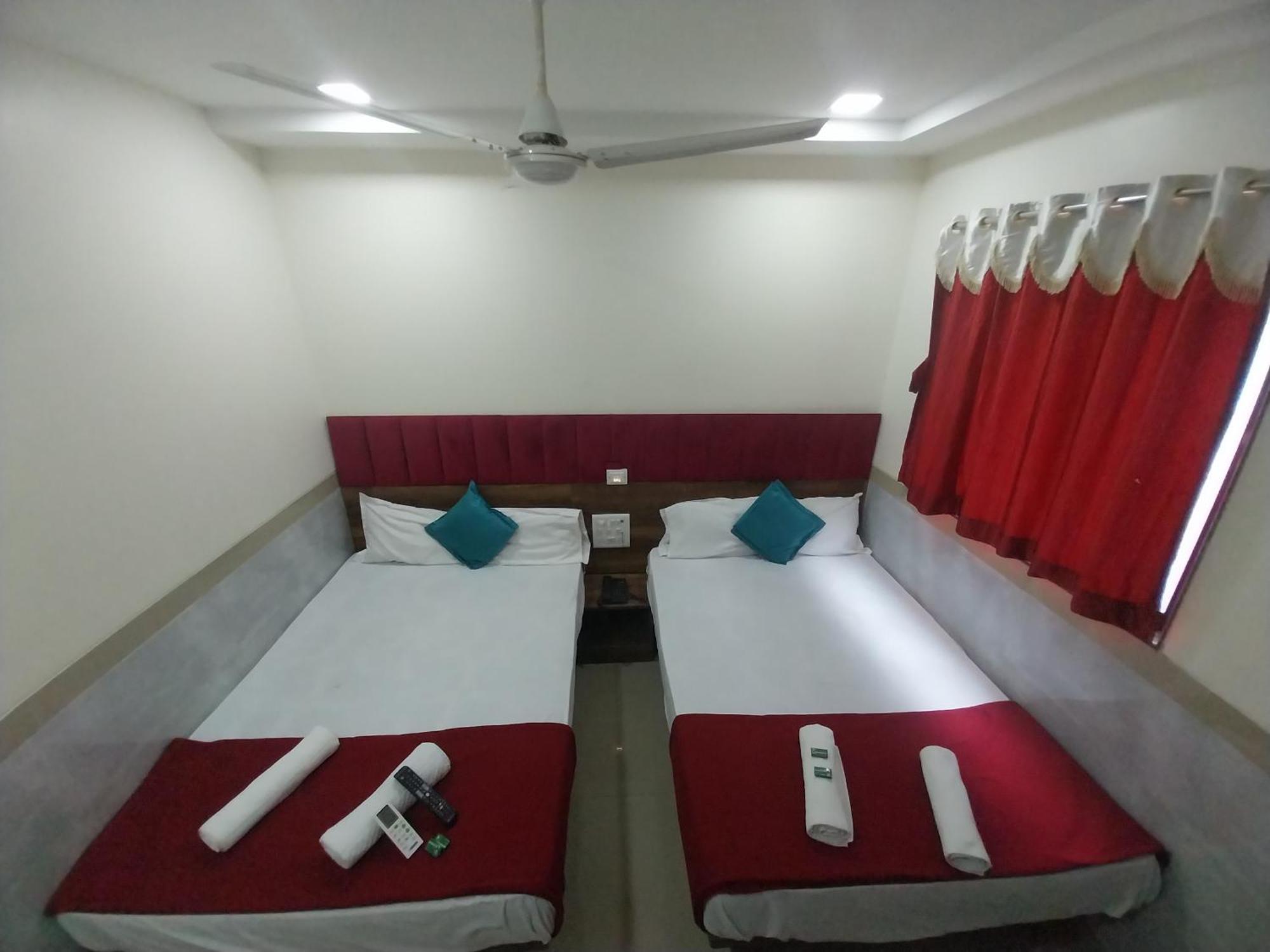 Hotel New Balaji Residency Bombay Esterno foto